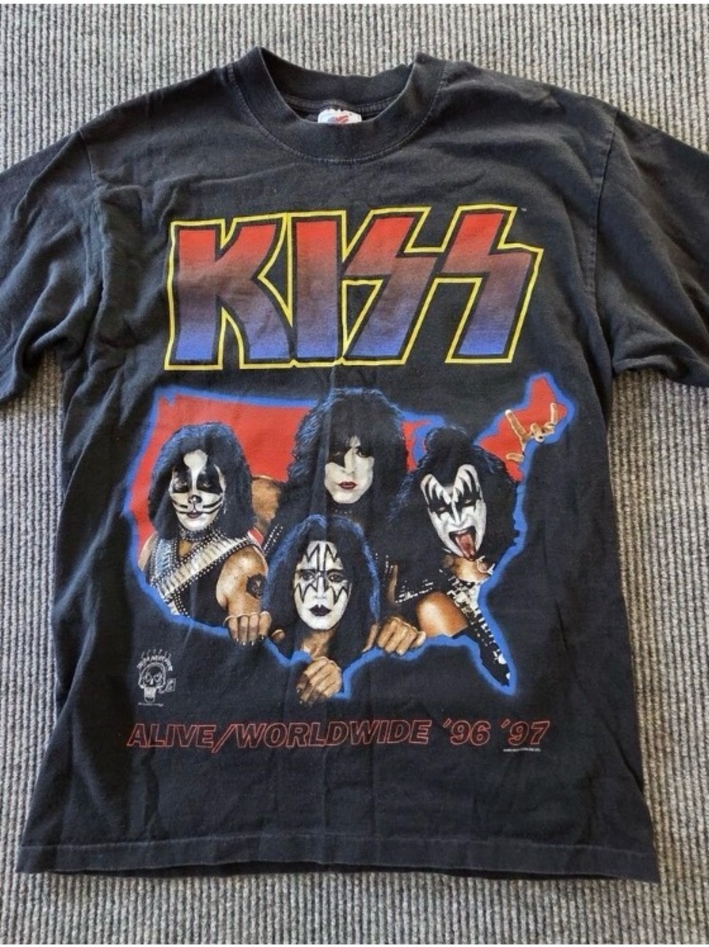 Gildan Black Short Sleeve Band Graphic Tee with Red Blue Yellow Accents